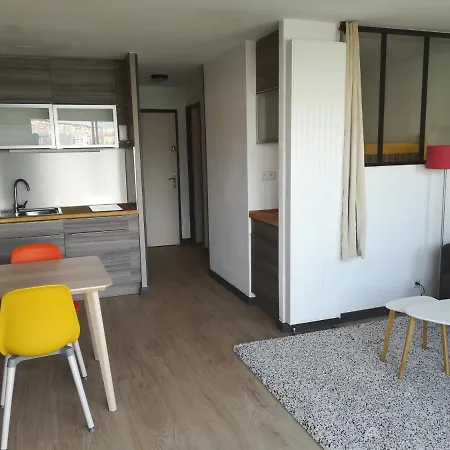 1ere Ligne Vue Port Avec Balcon, Piscine * Agde
